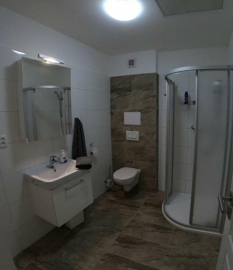 Apartmány U Zámečku Hlohovec Exterior foto